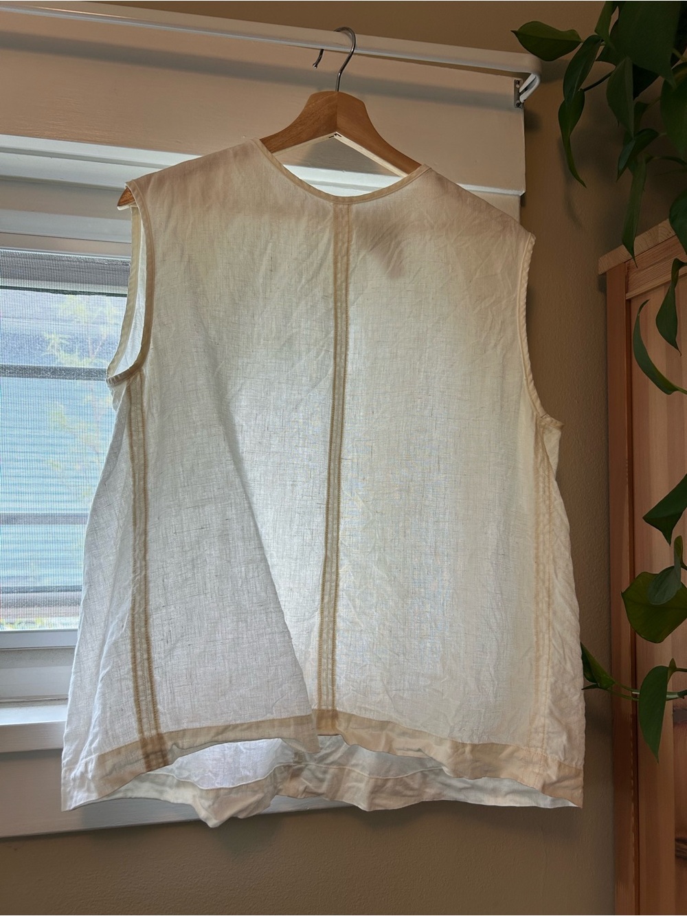 Prairie Underground linen top
